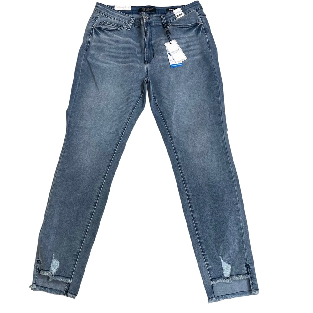 Judy Blue Relaxed Fit Mid Rise Step Hem Jeans Blue Distressed 15/32‎ NWT